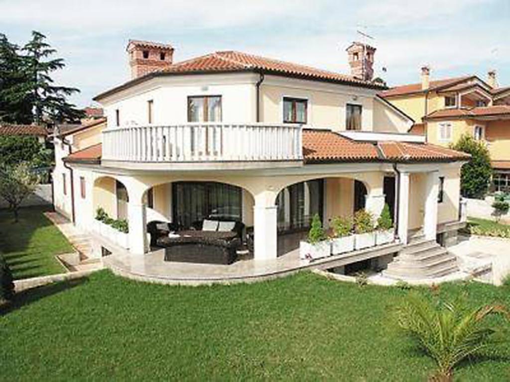 Apartments Villa Teuta Umag Exterior foto